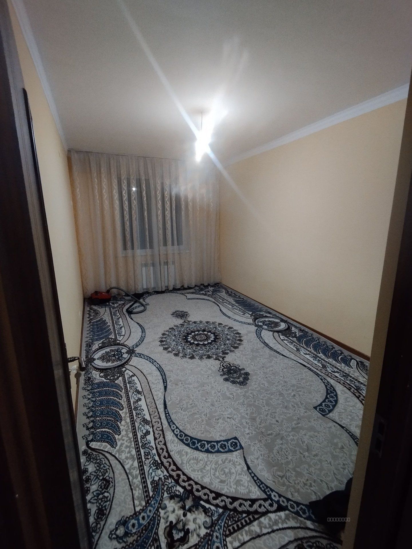 Bezmaklar choshtepa arenda 1 xonali - Image 1