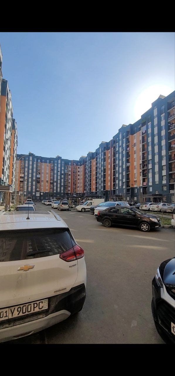 Бектемир тумани Мусаффо Маскан ТЖМ ЦОКОЛЬ КАВАТДА - Image 1