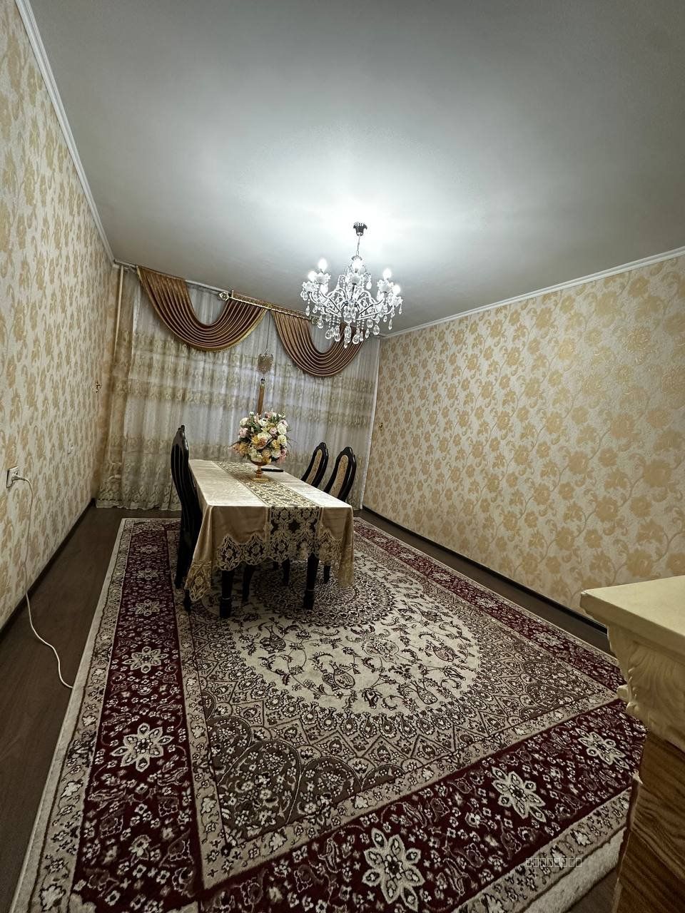 Yakkasaroy tumani massiv boshliq 2 dom - Image 1