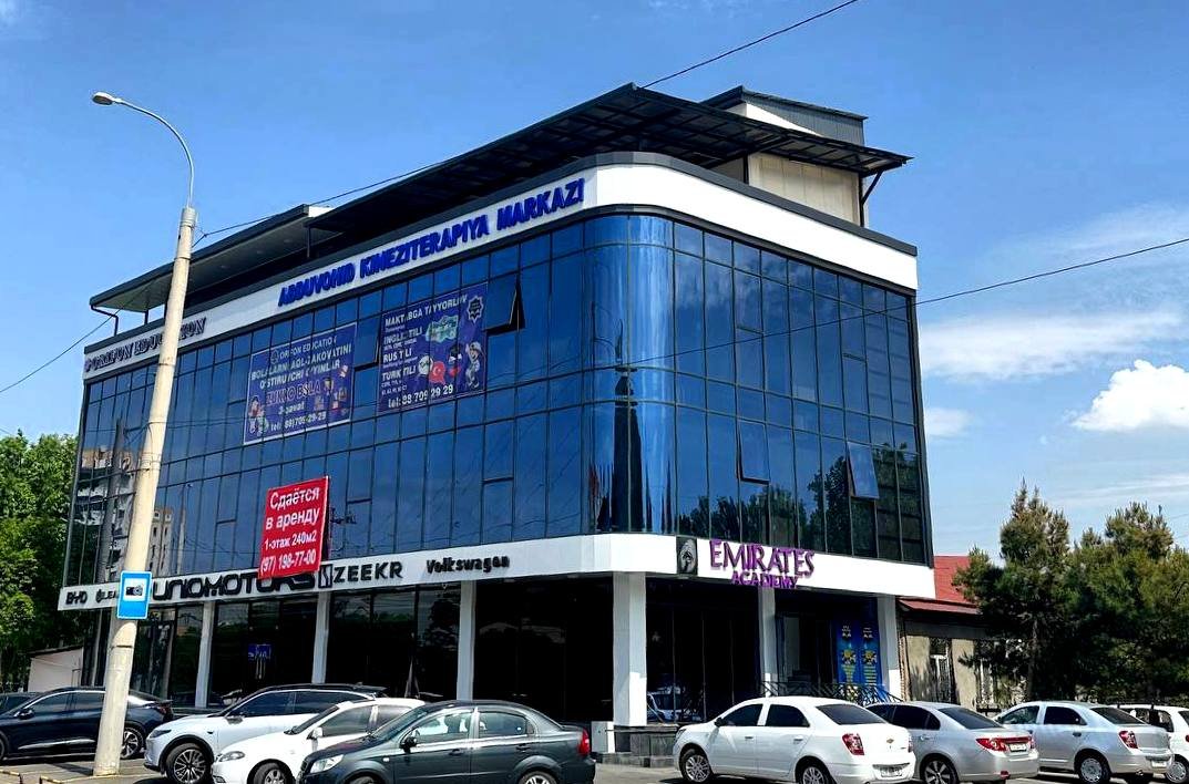 Сдаётся в аренду офис 120 м² в напротив кинотеатра Нукус — Rasm 1