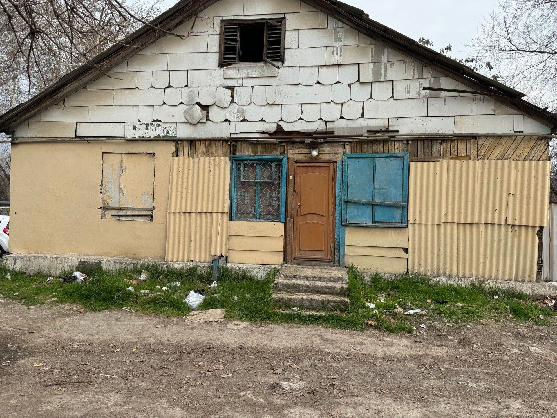 Sergeli Yangi hayot tumani. Pajarniy shkolani yonida joy sotiladi — Rasm 1