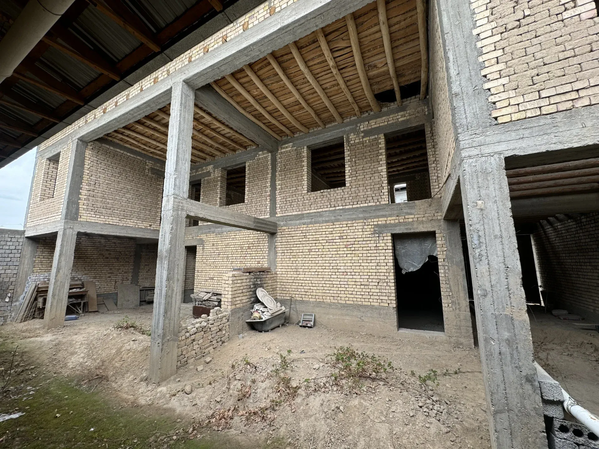 Ohimboboyif bito’nka 5 sutu 2.5 sutudan ikkta alohidayam sotiladi narxi 5 sutu 156 min kelishamiz - Image 1