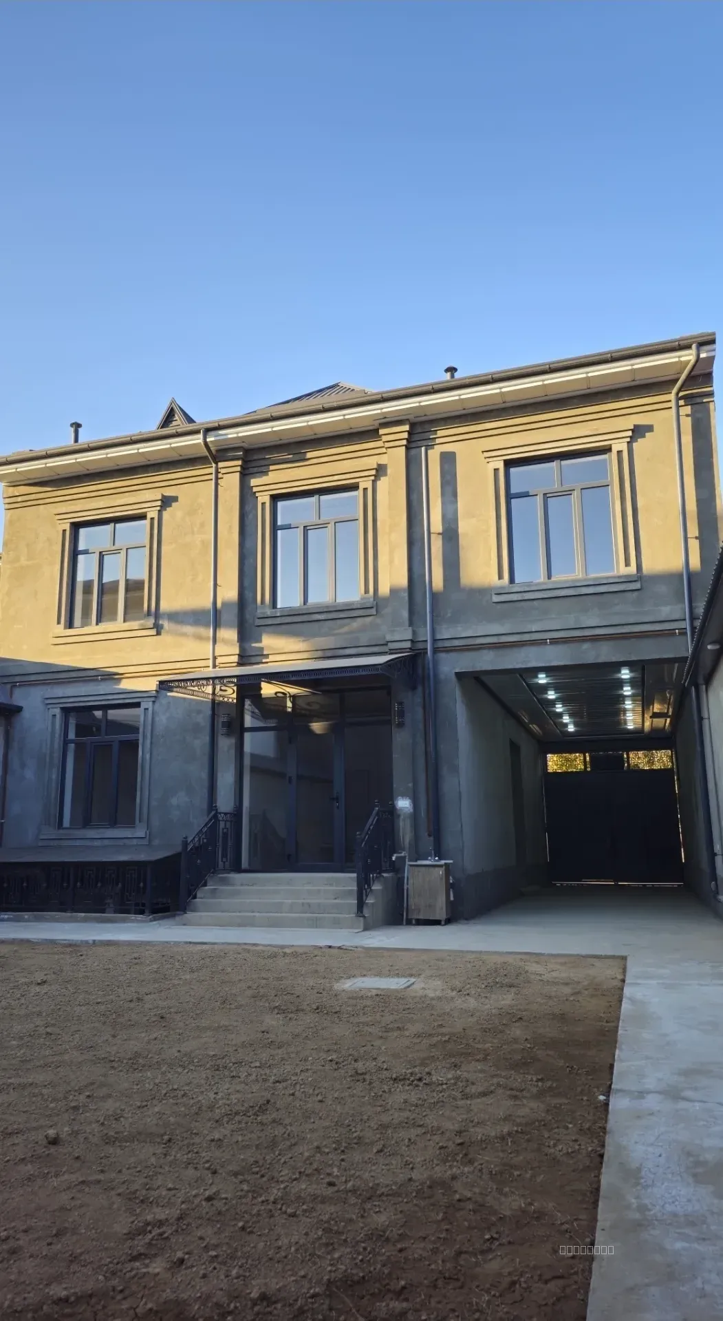 3.5 сотих, 256 м², 6 та хона - Image 1