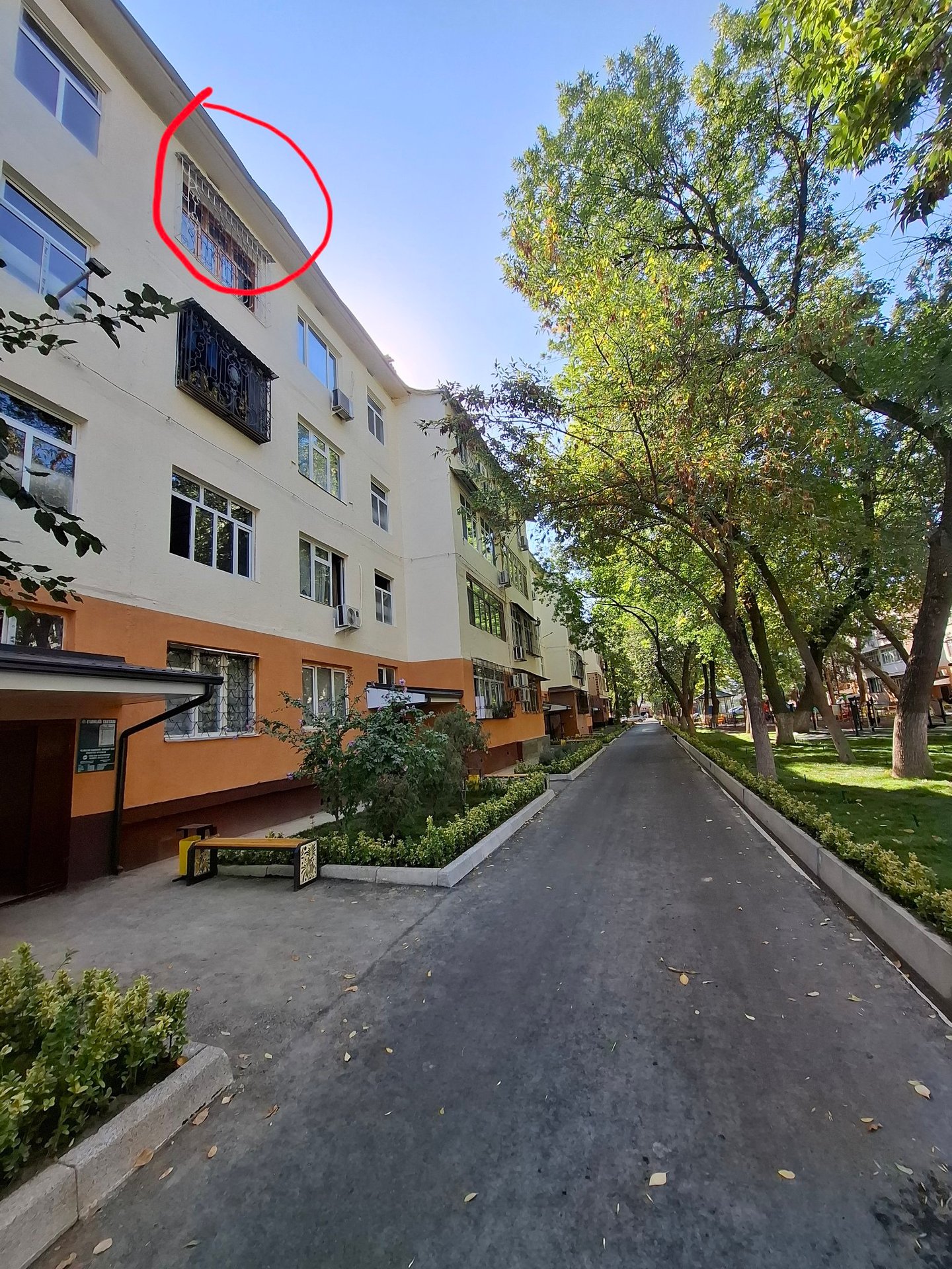 Uyimni sotaman, 2 hona 3 hona qilingan, Lokatsiyasi zor. — Rasm 1