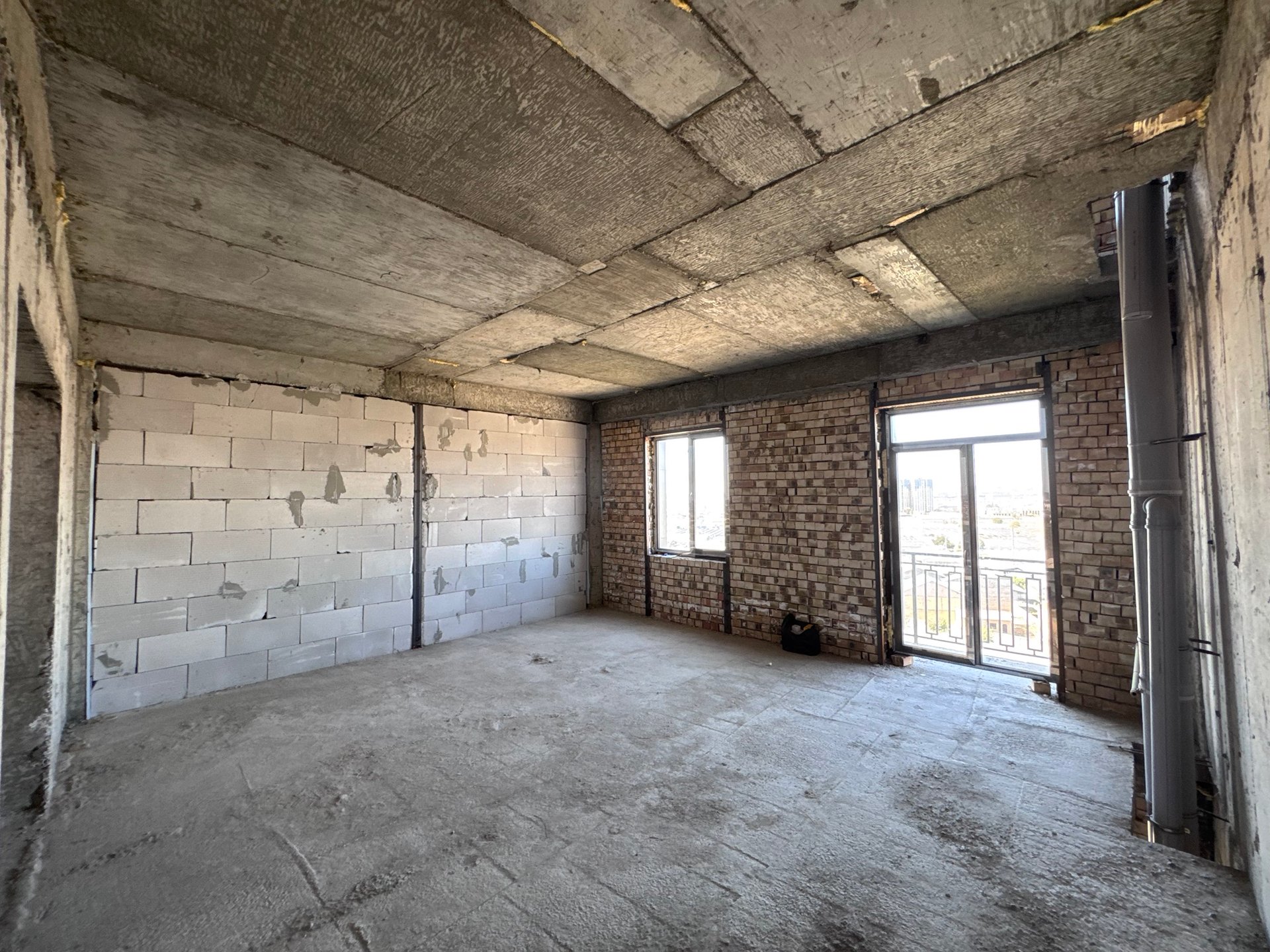 Karobka holatda honabod avenue 50 m2 — Rasm 1