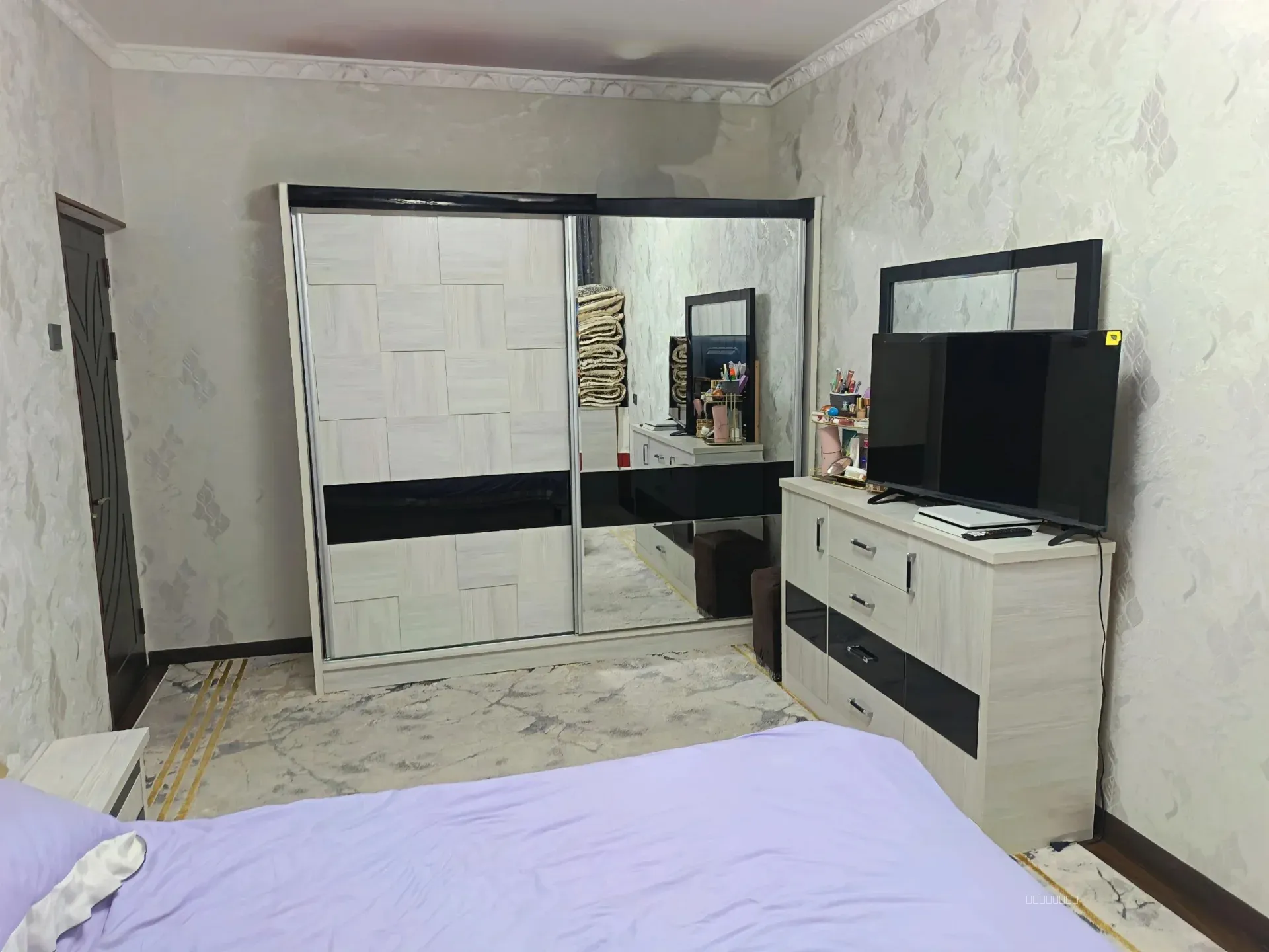 3 xonali uy sotiladi Chilonzor 20a kvartal - Image 1