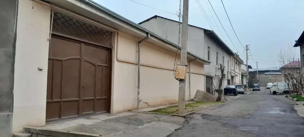 Yunusobod Xasanboyda xovli sotiladi 6 sotix narxi kelishtriladi - Image 1