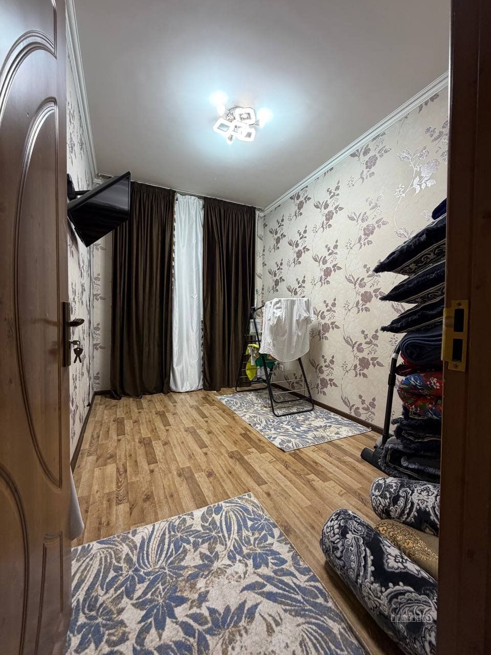 Srochna 2/4/4 Skvaznyak 2 Xonalik 60 kv uy Sotiladi Algoritim Qizil Sharq - Image 1