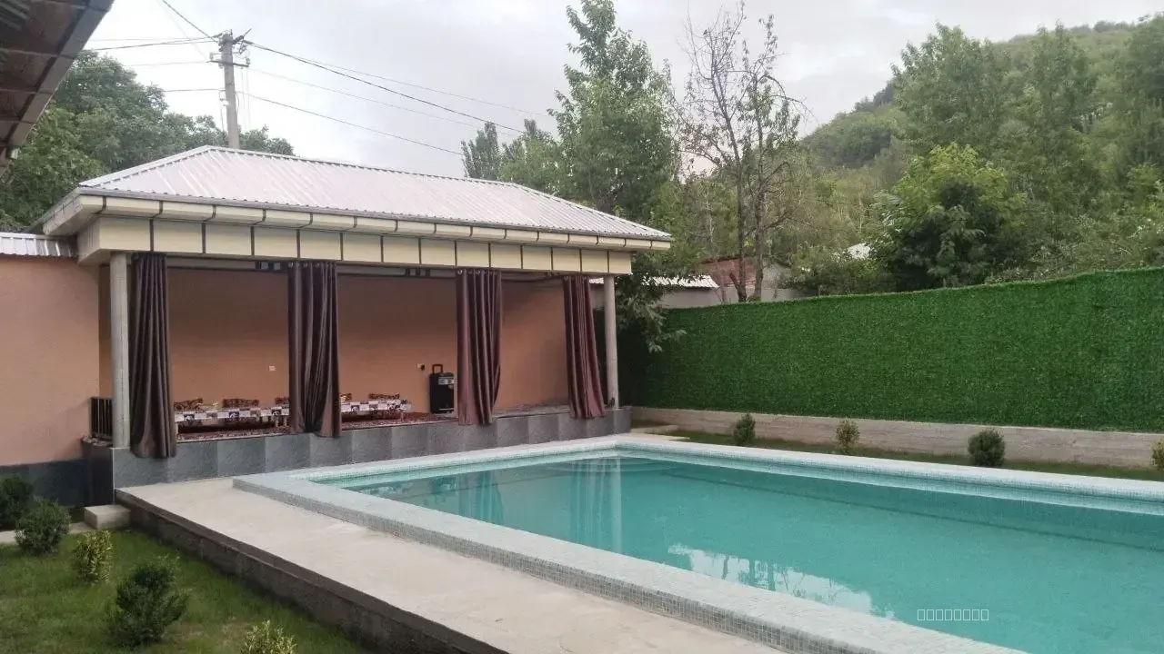 Dacha oʻyla ulvatlar uchun sakkiz un kishli bossen sauna tenis wifi bor 1200000 dam olish kunidan tashqari. - Image 1