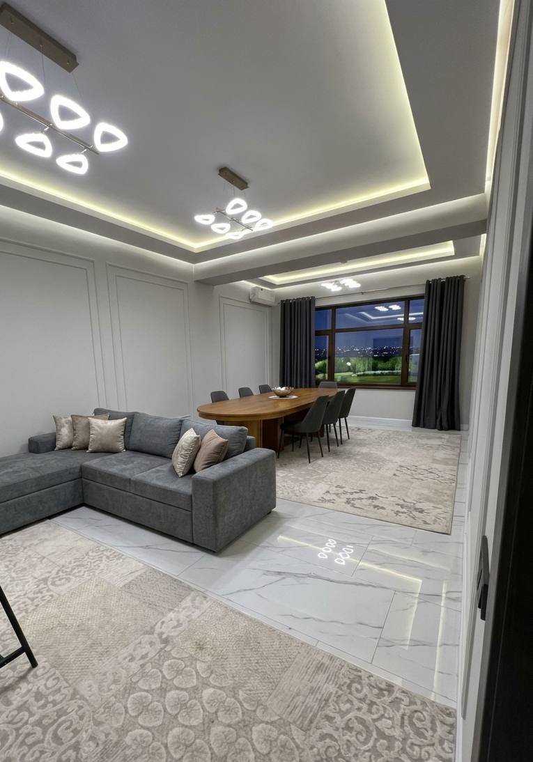 Family House — Rasm 1
