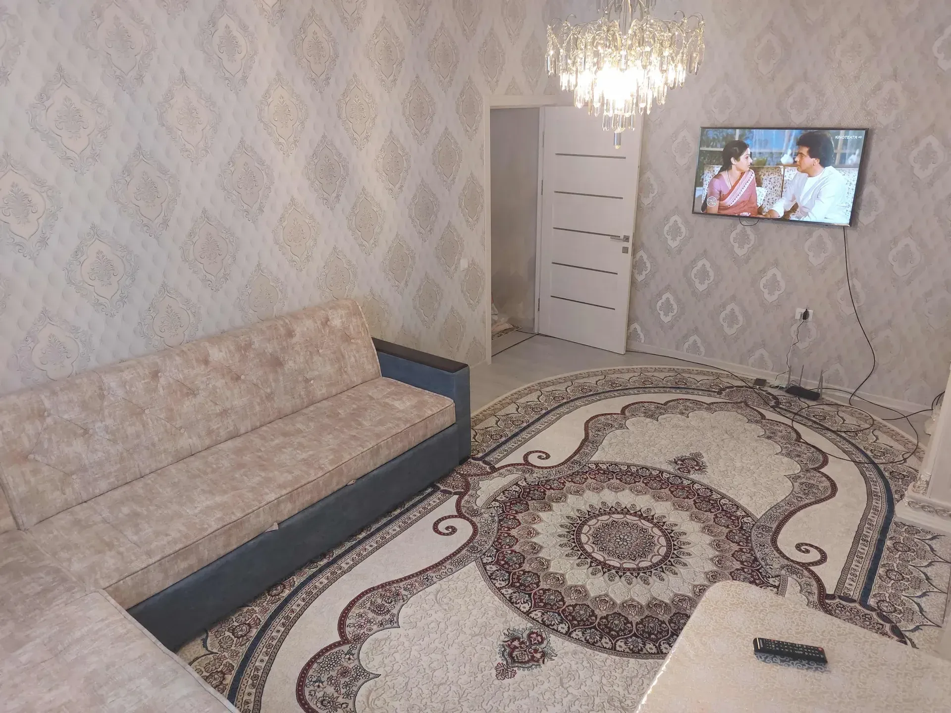 Sergili sputnik 8 66/18 7etajlik dom gishtlik, 5etaj 70m2 2xonalik - Image 1