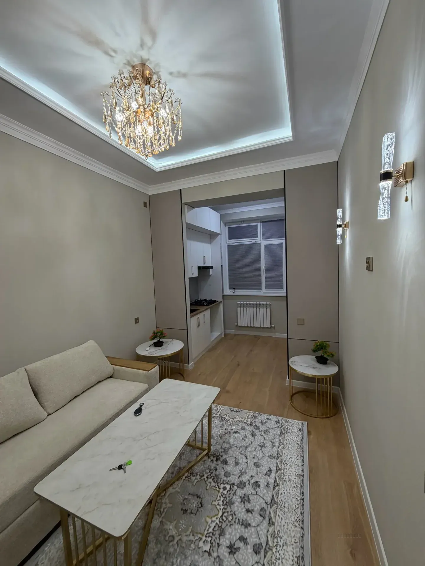 Срочна сотилади квартира - Image 1